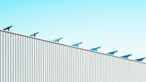 Lee más sobre el artículo ¿Cómo es el proceso de instalación de placas fotovoltaicas en una empresa?